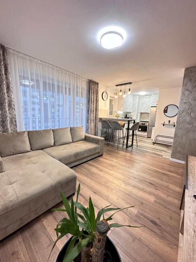 Deluxe Cozy Apartments - Coresi Mall #Brașov Exterior foto