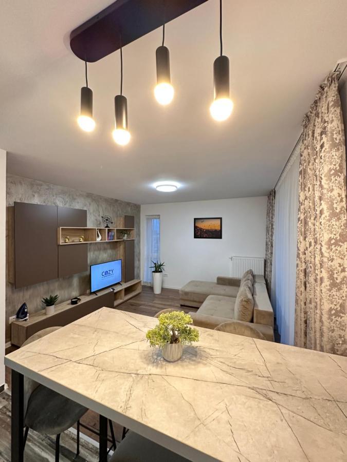 Deluxe Cozy Apartments - Coresi Mall #Brașov Exterior foto