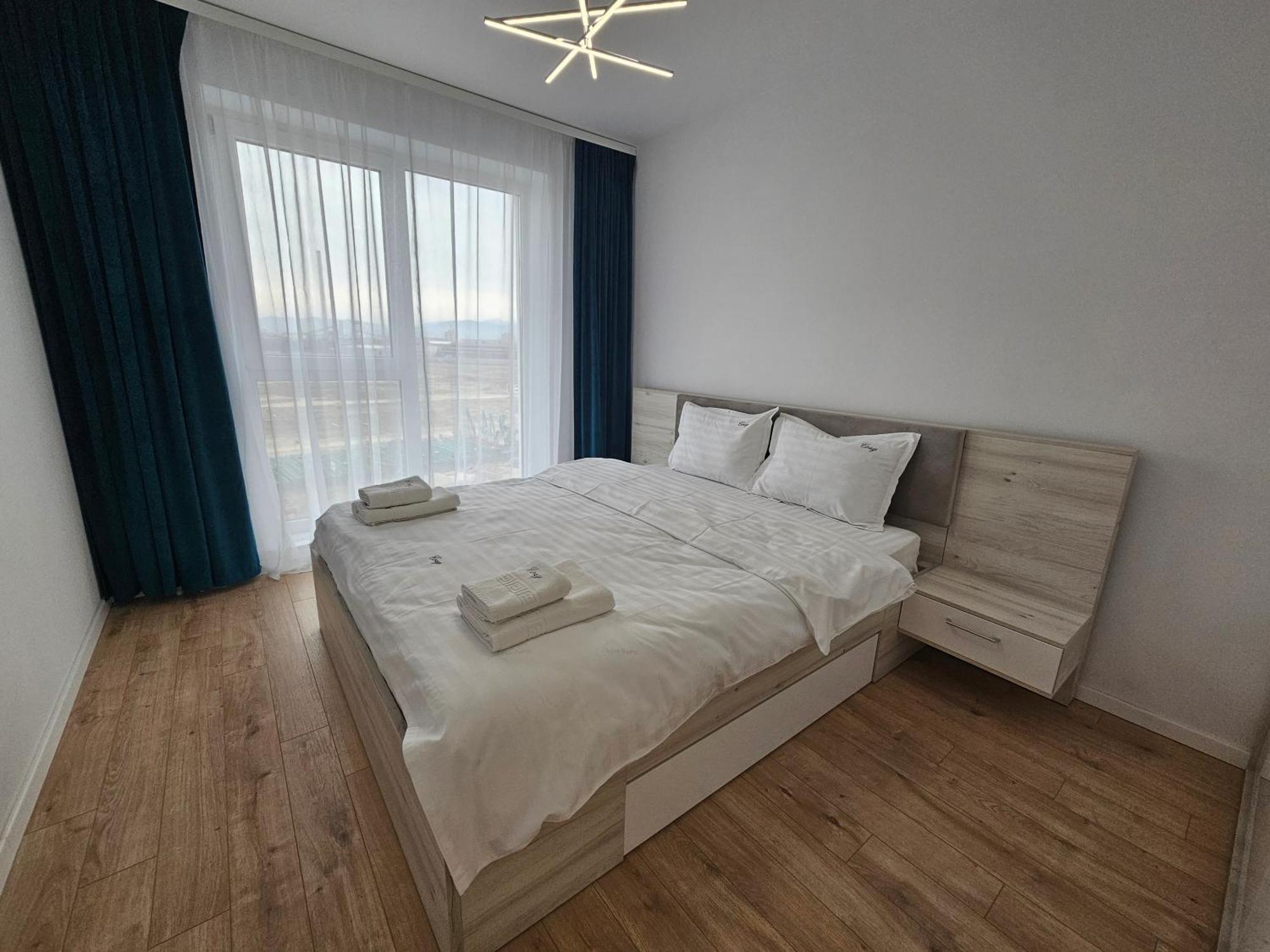 Deluxe Cozy Apartments - Coresi Mall #Brașov Exterior foto
